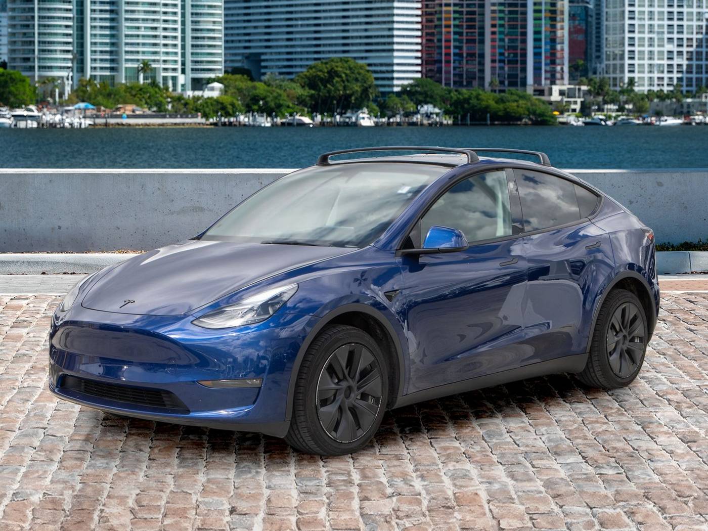 2023 Tesla Model Y Long Range — SUV — 37,298 mi — Miami, FL