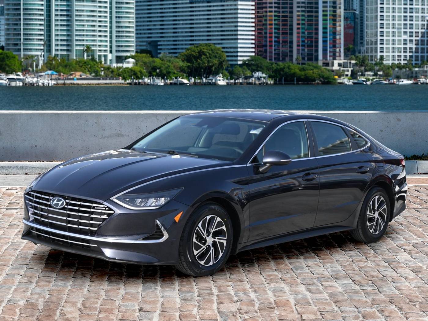 2022 Hyundai Sonata Hybrid Blue — Sedan — 50,050 mi — Miami, FL