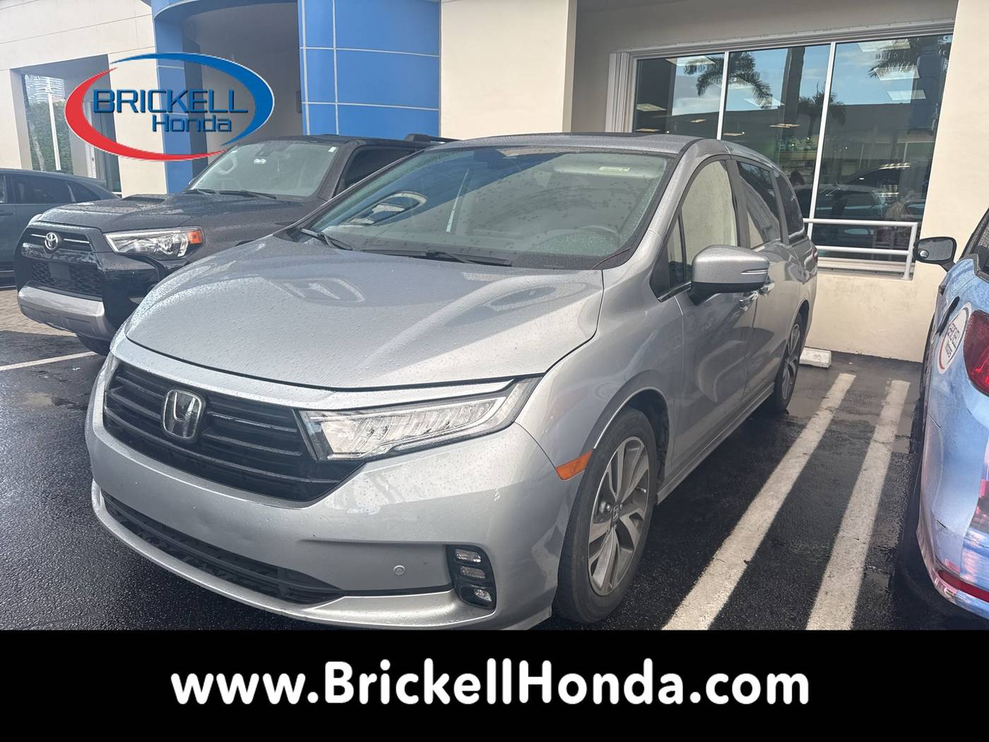 2023 Honda Odyssey Touring — Minivan — 40,366 mi — Miami, FL