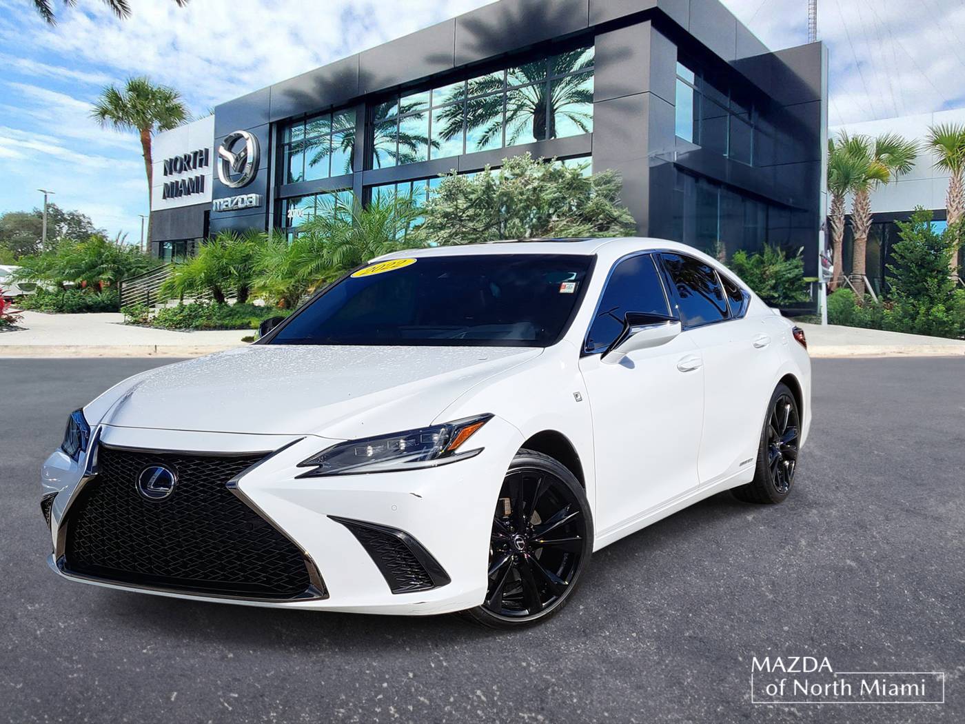 2022 Lexus ES ES 300h F SPORT — Sedan — 42,858 mi — Miami, FL