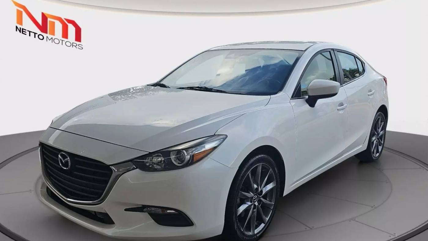 2018 Mazda MAZDA3 Touring