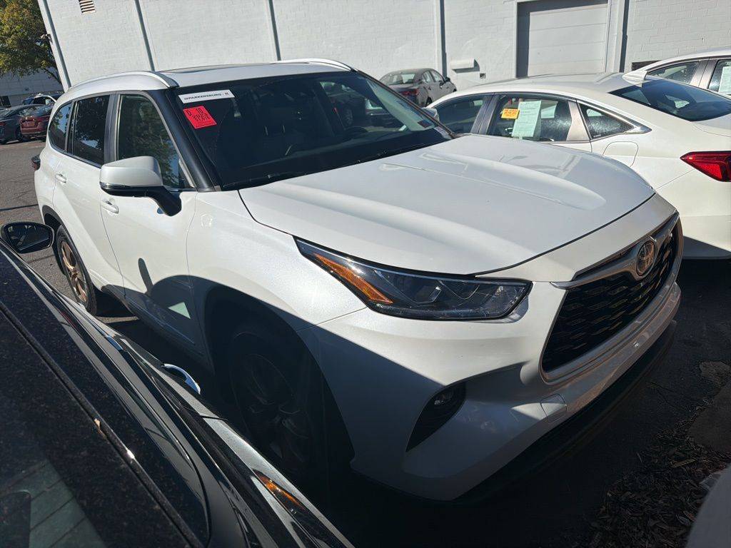 2023 Toyota Highlander Hybrid Bronze Edition — SUV — 51,616 mi — Charlotte, NC