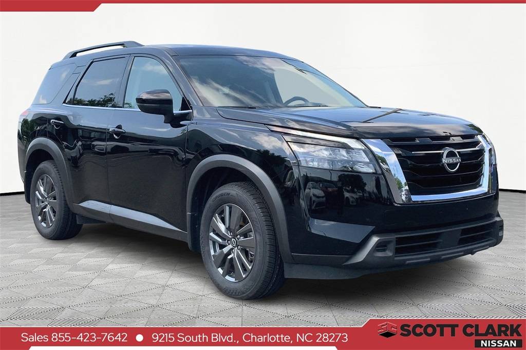 2024 Nissan Pathfinder SV — SUV — 33,667 mi — Charlotte, NC