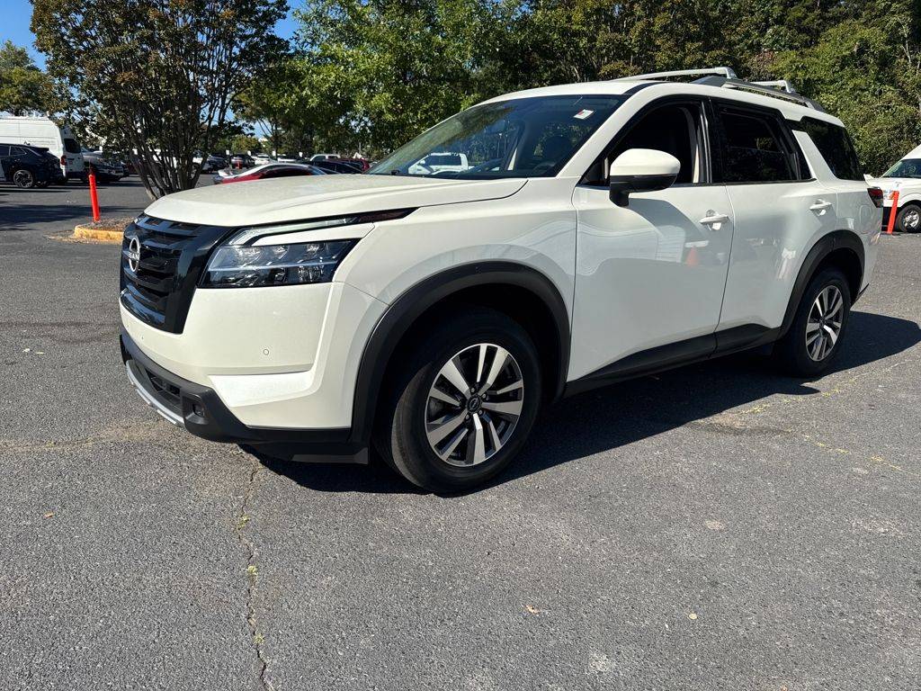 2023 Nissan Pathfinder SL — SUV — 26,181 mi — Charlotte, NC
