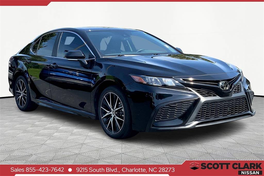 2024 Toyota Camry SE — Sedan — 28,445 mi — Charlotte, NC