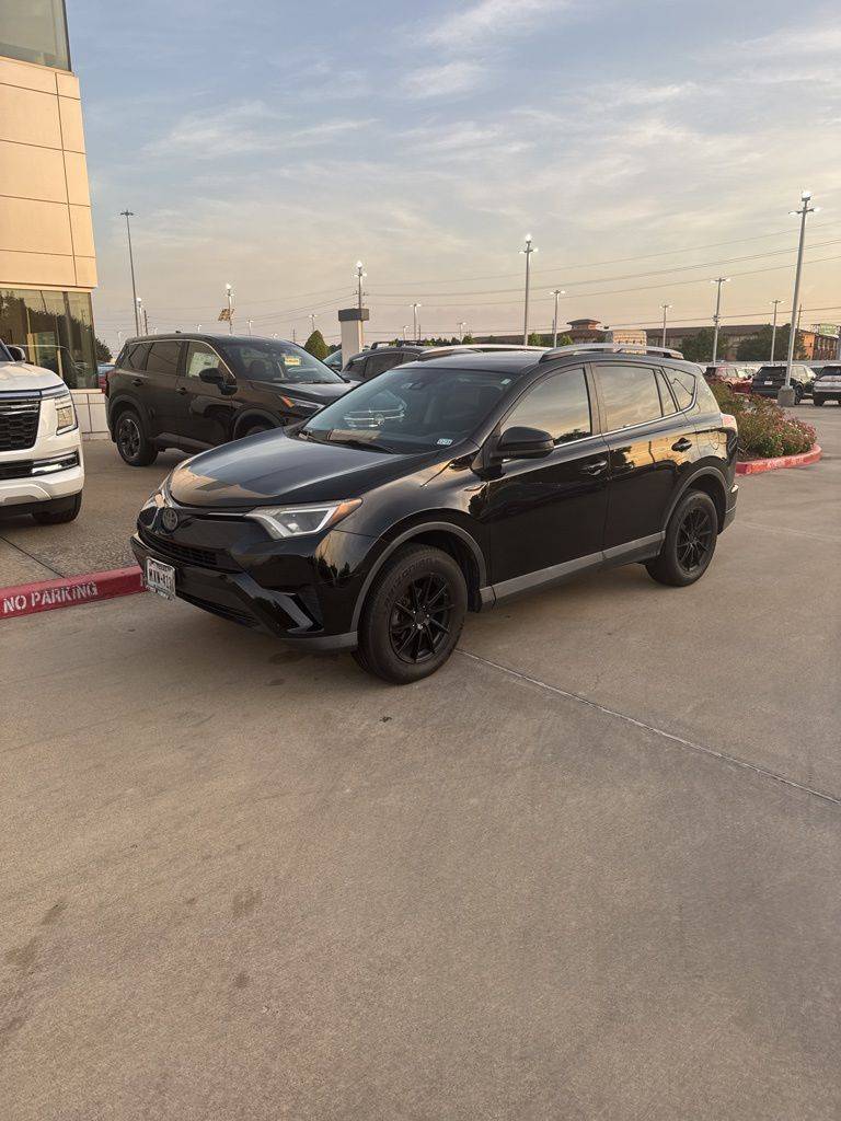 2017 Toyota RAV4 LE — SUV — 146,853 mi — Tomball, TX