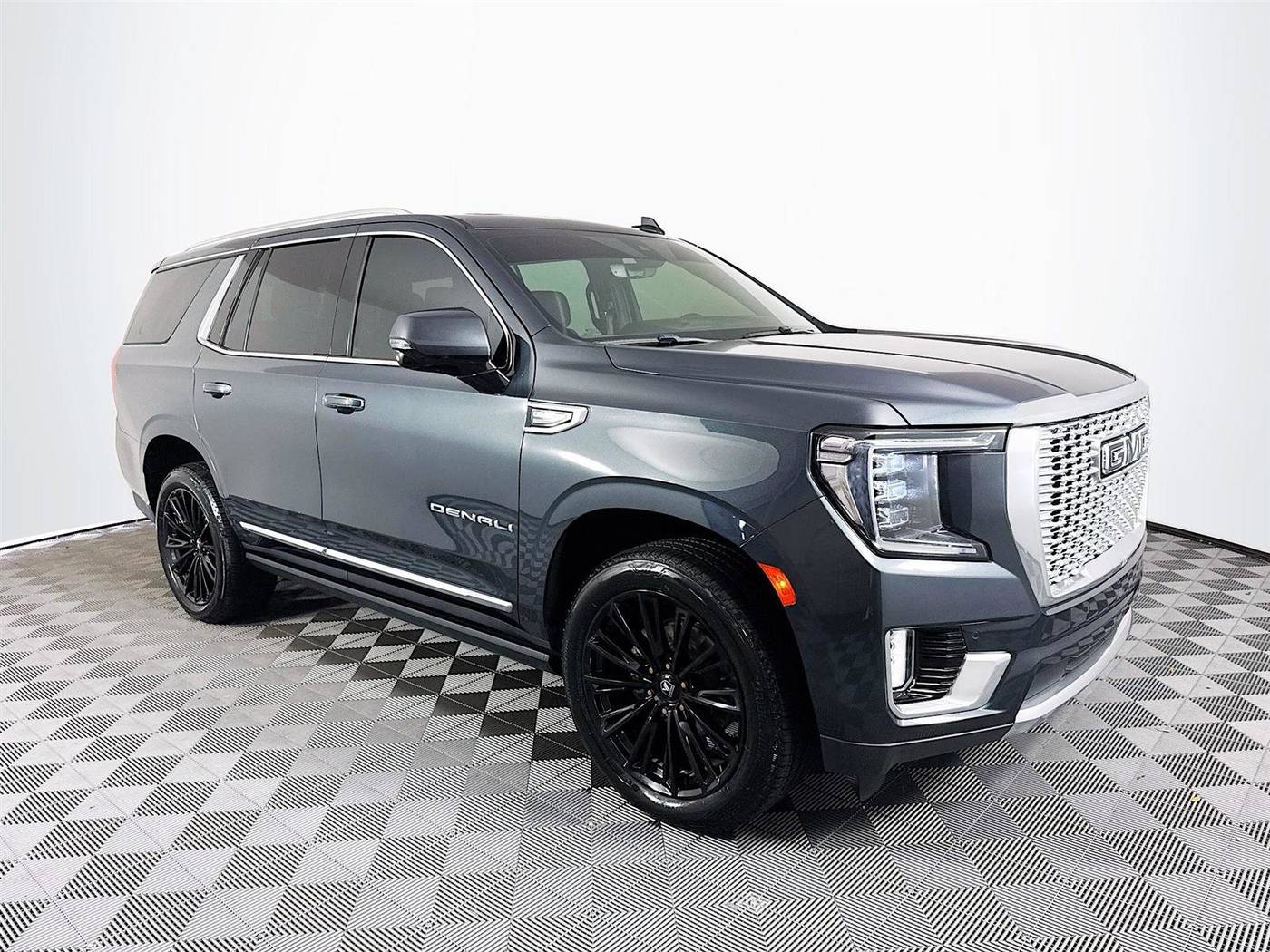 2021 GMC Yukon Denali — SUV — 39,252 mi — St. Petersburg, FL