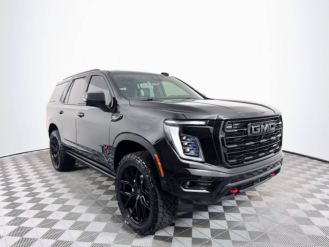 2025 GMC Yukon AT4 Ultimate — SUV — 4,969 mi — St. Petersburg, FL