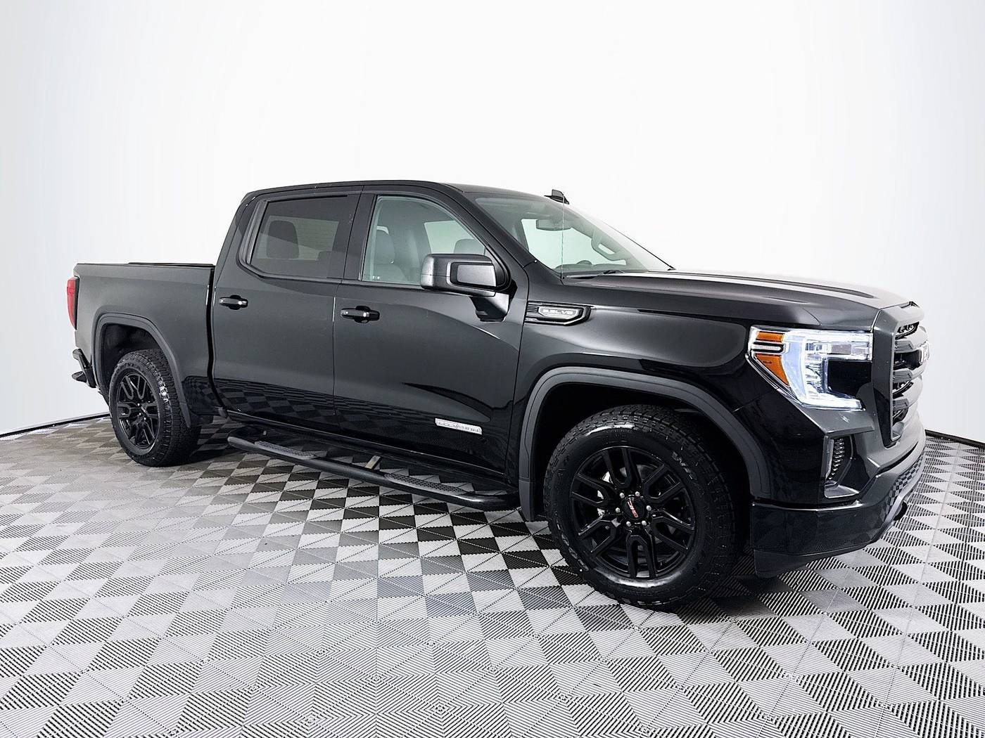 2021 GMC Sierra 1500 Elevation — Pickup Truck — 39,922 mi — St. Petersburg, FL