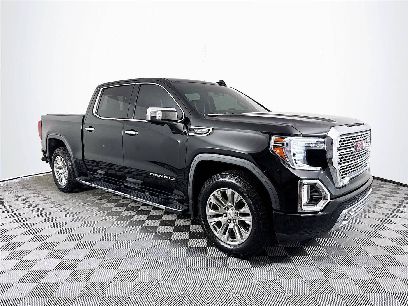 2020 GMC Sierra 1500 Denali — Pickup Truck — 87,882 mi — St. Petersburg, FL
