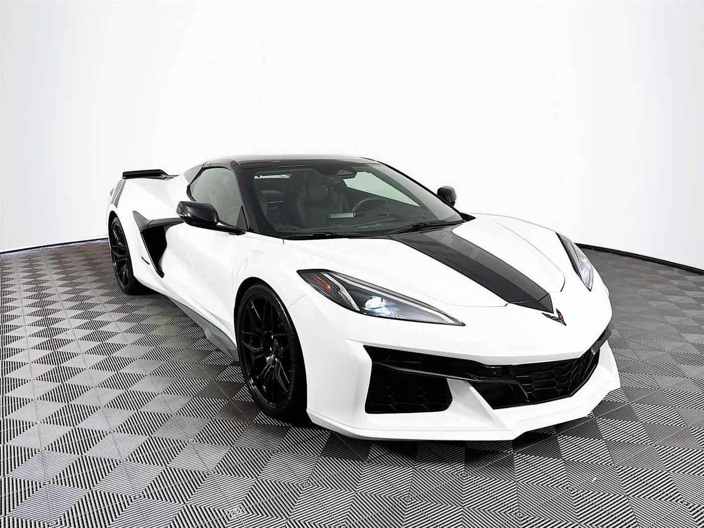 2025 Chevrolet Corvette Z06 2LZ — Convertible — 2,442 mi — St. Petersburg, FL