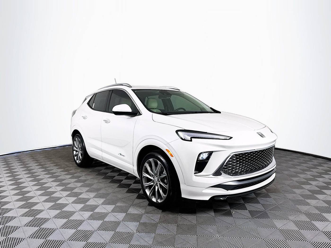 2025 Buick Encore GX Avenir — SUV — 741 mi — St. Petersburg, FL