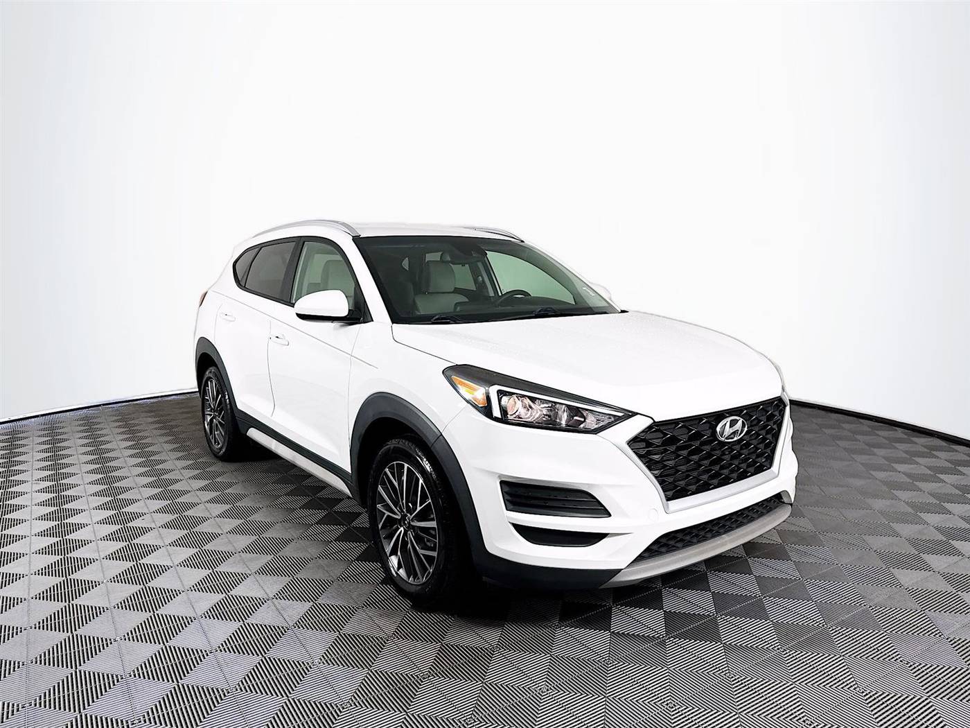 2021 Hyundai Tucson SEL — SUV — 55,765 mi — St. Petersburg, FL