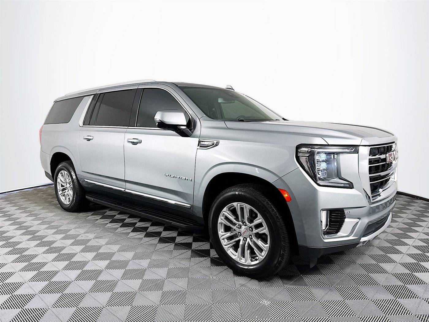 2023 GMC Yukon SLT — SUV — 41,254 mi — St. Petersburg, FL