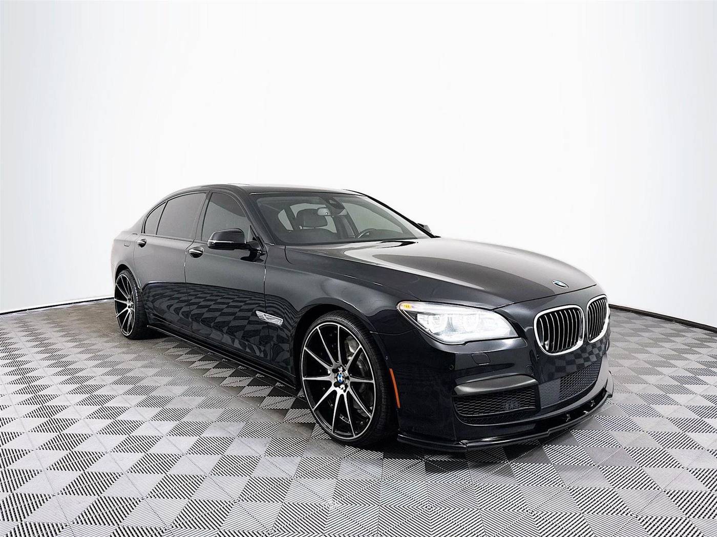 2015 BMW 7 Series 750Li — Sedan — 81,210 mi — St. Petersburg, FL
