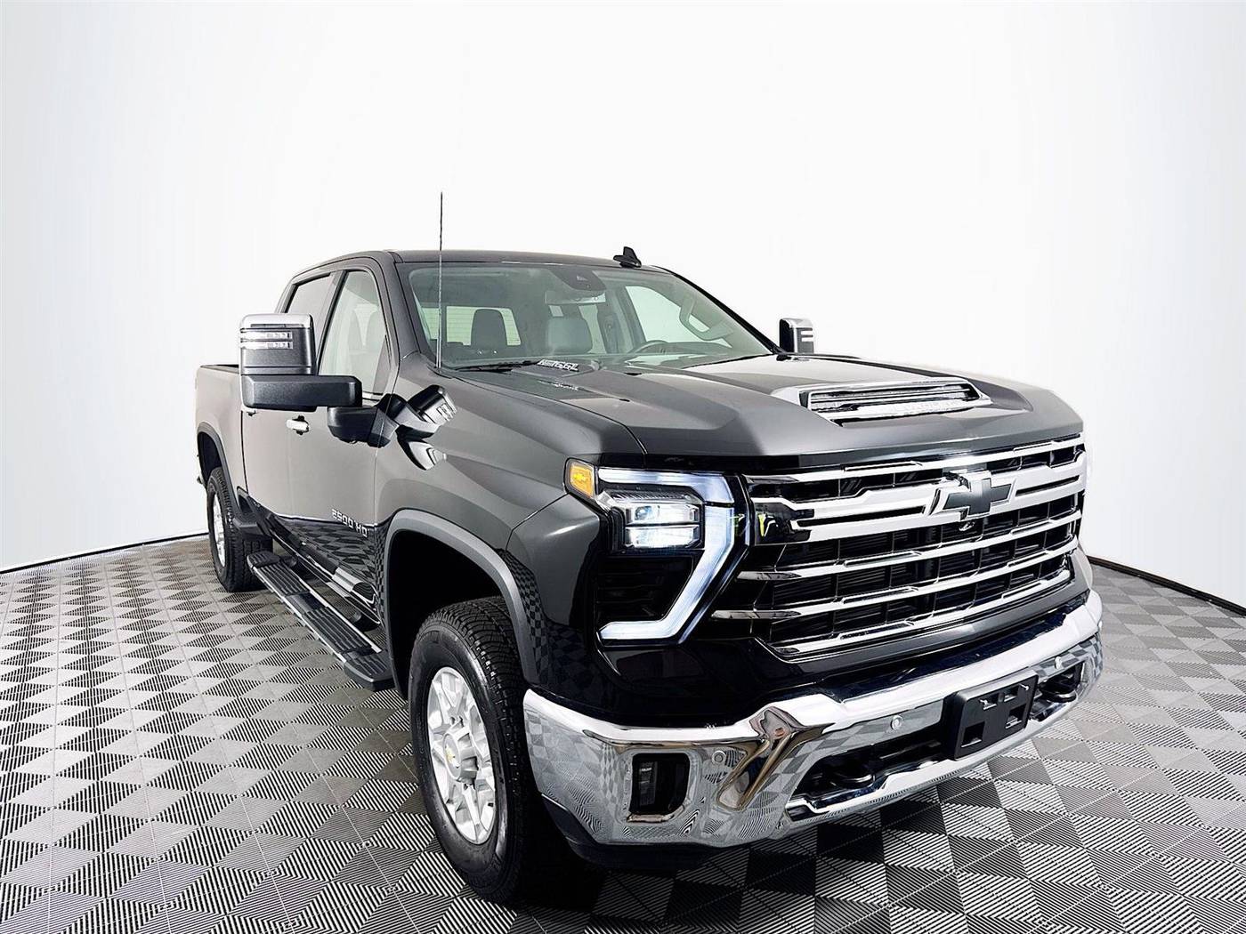 2024 Chevrolet Silverado 2500HD LTZ — Pickup Truck — 4,222 mi — St. Petersburg, FL