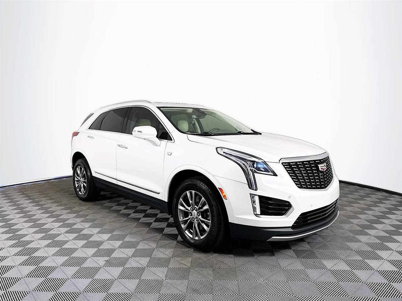 2023 Cadillac XT5 Premium Luxury — SUV — 15,610 mi — St. Petersburg, FL