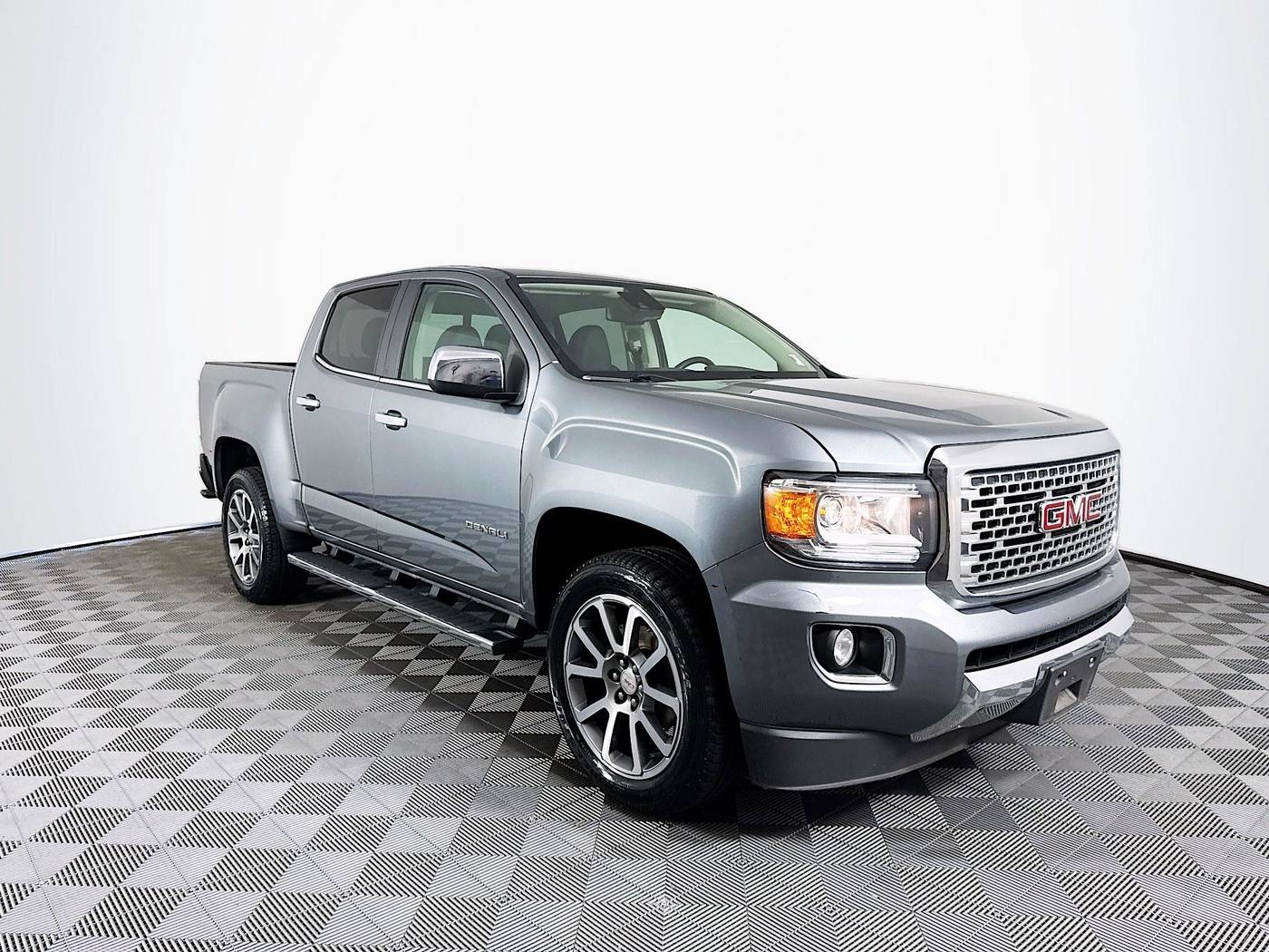 2020 GMC Canyon Denali — Pickup Truck — 90,679 mi — St. Petersburg, FL