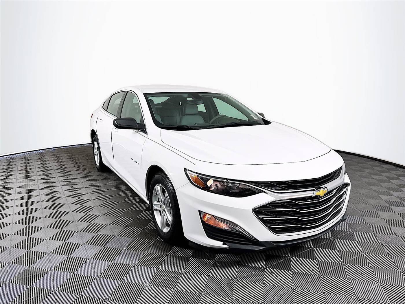 2022 Chevrolet Malibu LS — Sedan — 8,857 mi — St. Petersburg, FL
