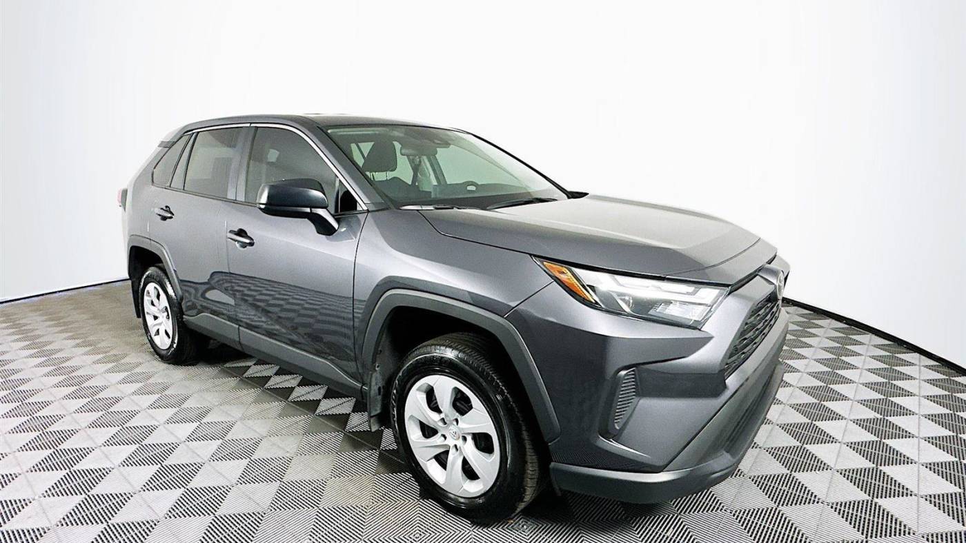 2024 Toyota RAV4 LE — SUV — 20,234 mi — St. Petersburg, FL