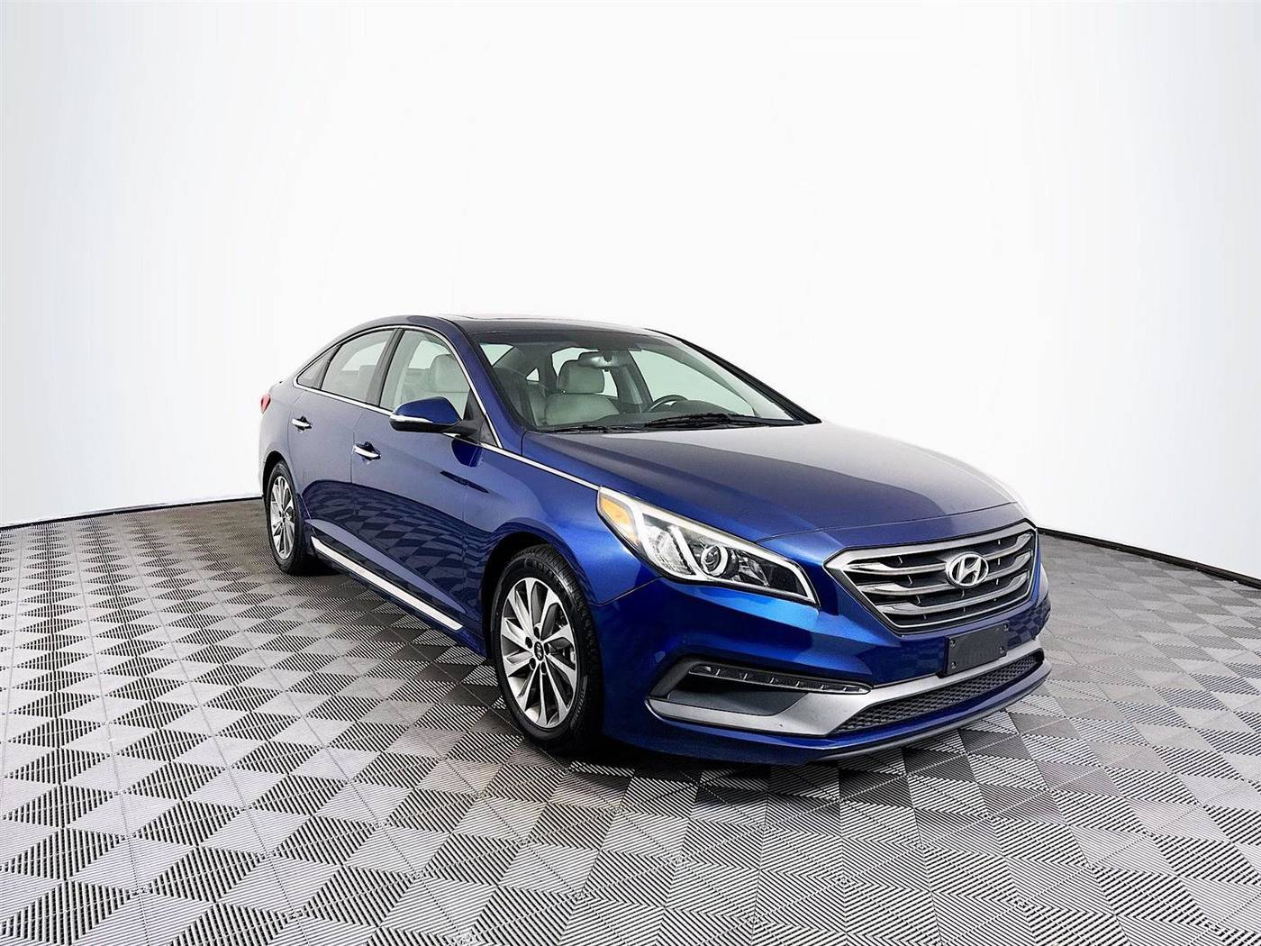 2016 Hyundai Sonata Sport — Sedan — 88,102 mi — St. Petersburg, FL