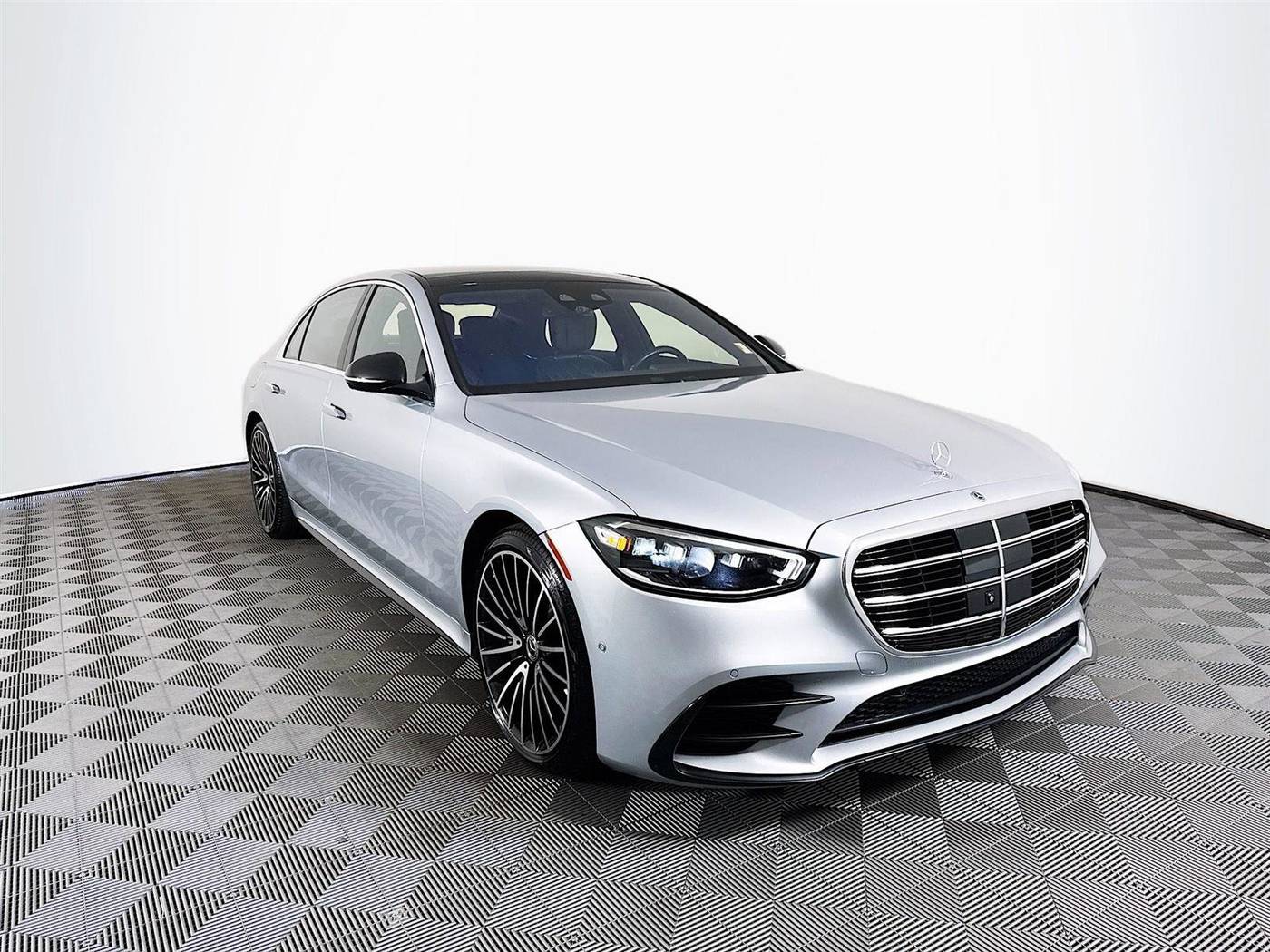 2022 Mercedes-Benz S-Class S 580 — Sedan — 42,343 mi — St. Petersburg, FL