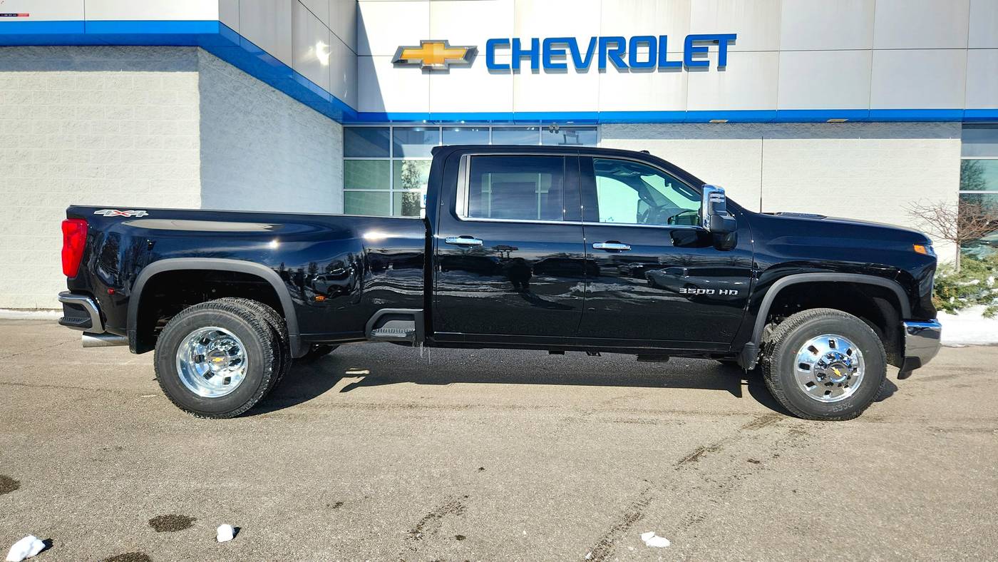 2026 Chevrolet Silverado 3500HD LTZ