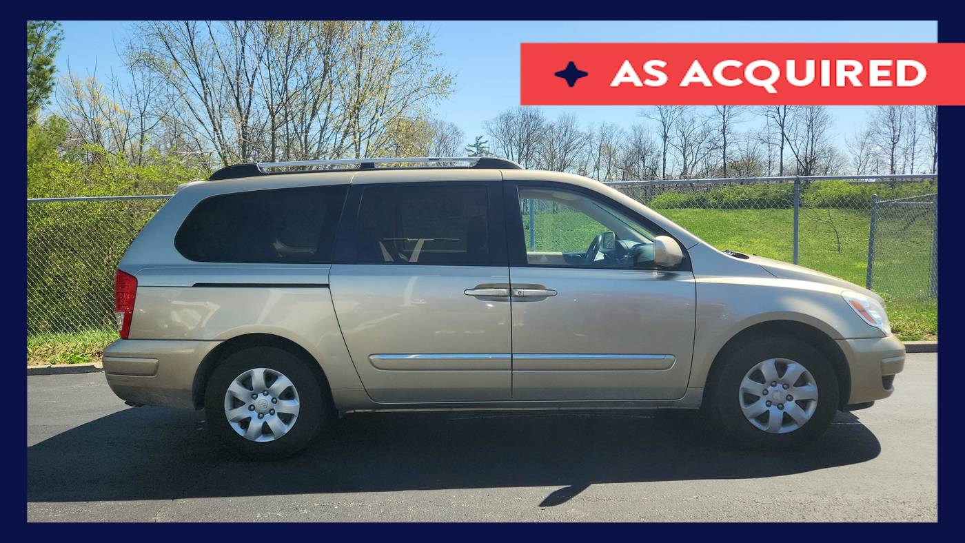 2007 Hyundai Entourage GLS — Minivan — 111,578 mi — Florence, KY