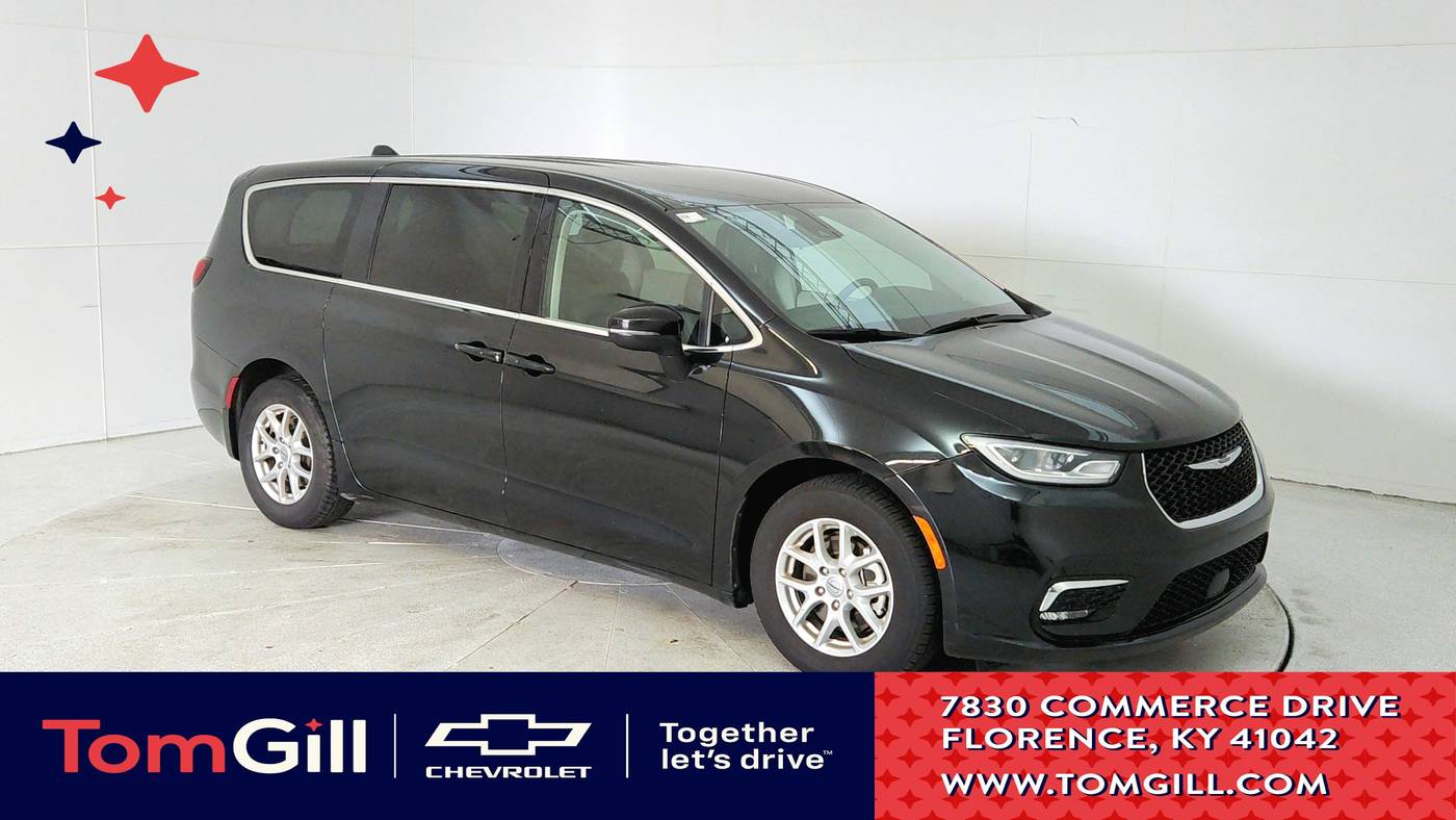 2023 Chrysler Pacifica Touring L — Minivan — 63,661 mi — Florence, KY