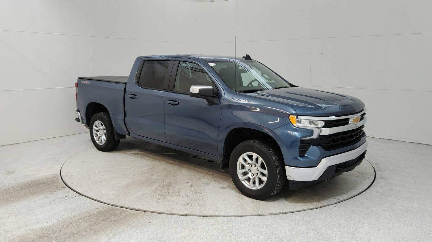 2024 Chevrolet Silverado 1500 LT — Pickup Truck — 8,198 mi — Florence, KY