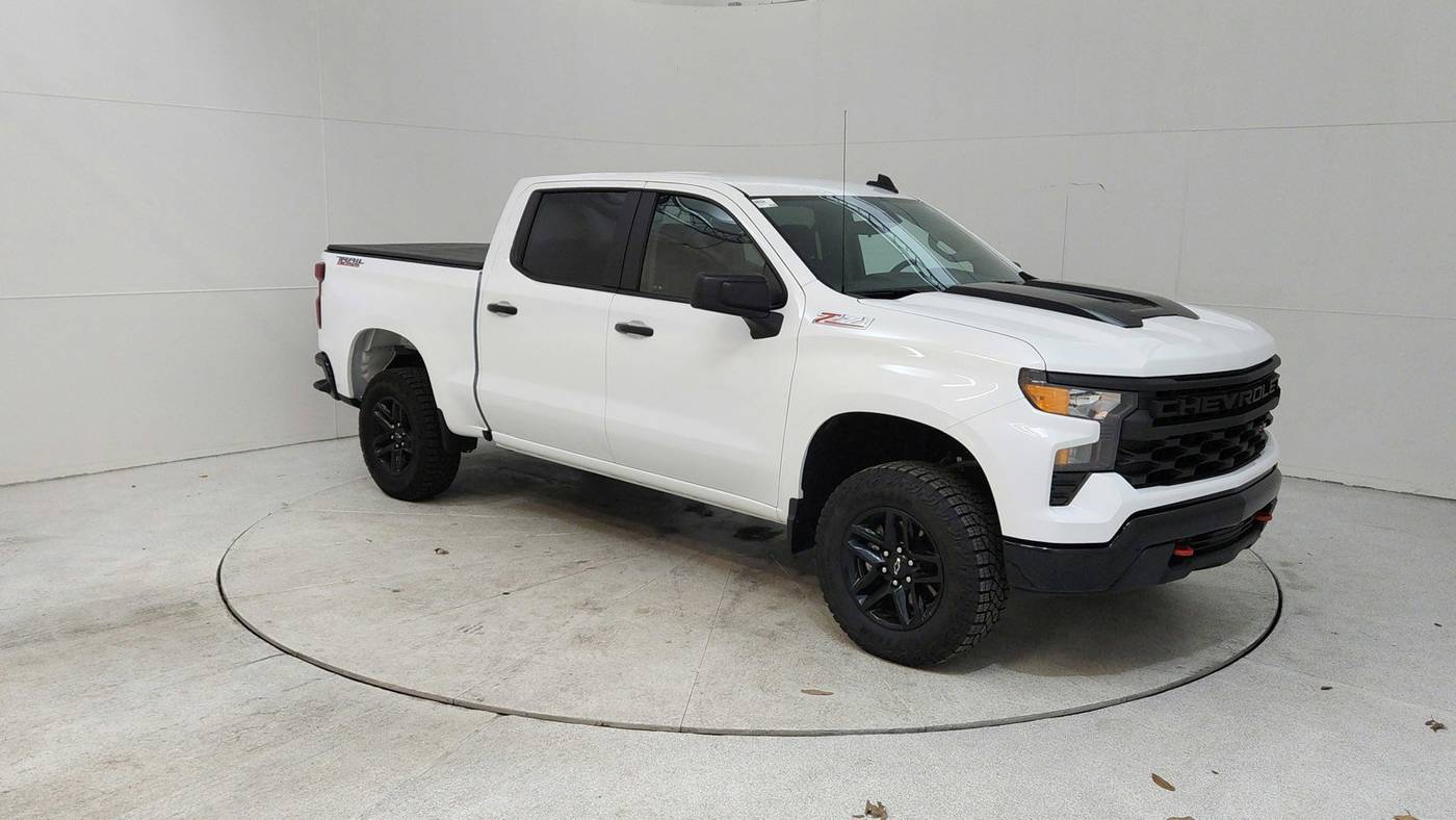2025 Chevrolet Silverado 1500 Custom Trail Boss — Pickup Truck — 1,699 mi — Florence, KY