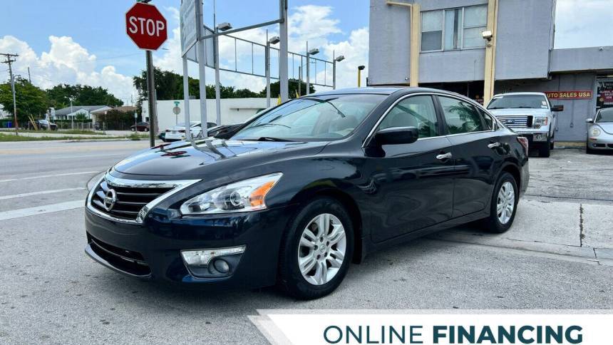 2013 Nissan Altima 2.5 SV — Sedan — 69,233 mi — Miami, FL