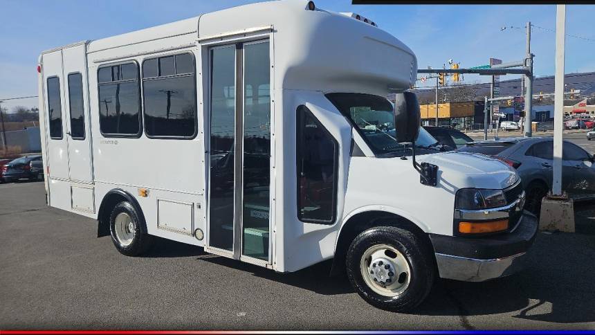 2008 Chevrolet Express Commercial Cutaway C7N — Chassis Cab Truck — 71,450 mi — Moosic, PA