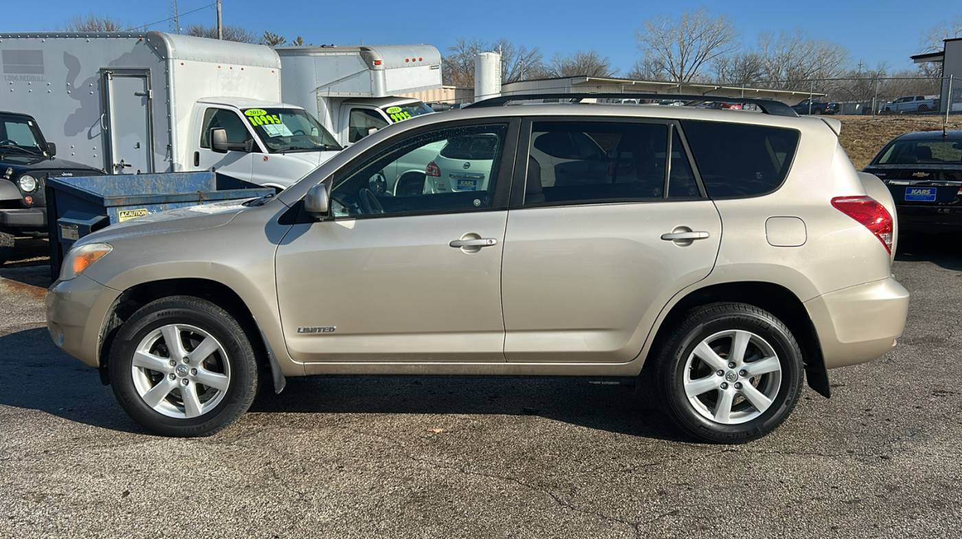 2007 Toyota RAV4 Limited V6 — SUV — 97,072 mi — Des Moines, IA