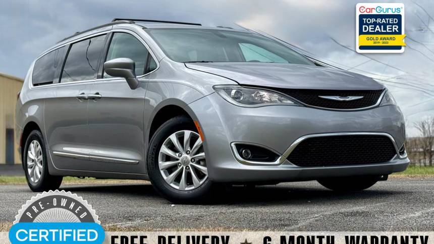 2017 Chrysler Pacifica Touring L — Minivan — 115,218 mi — Sevierville, TN