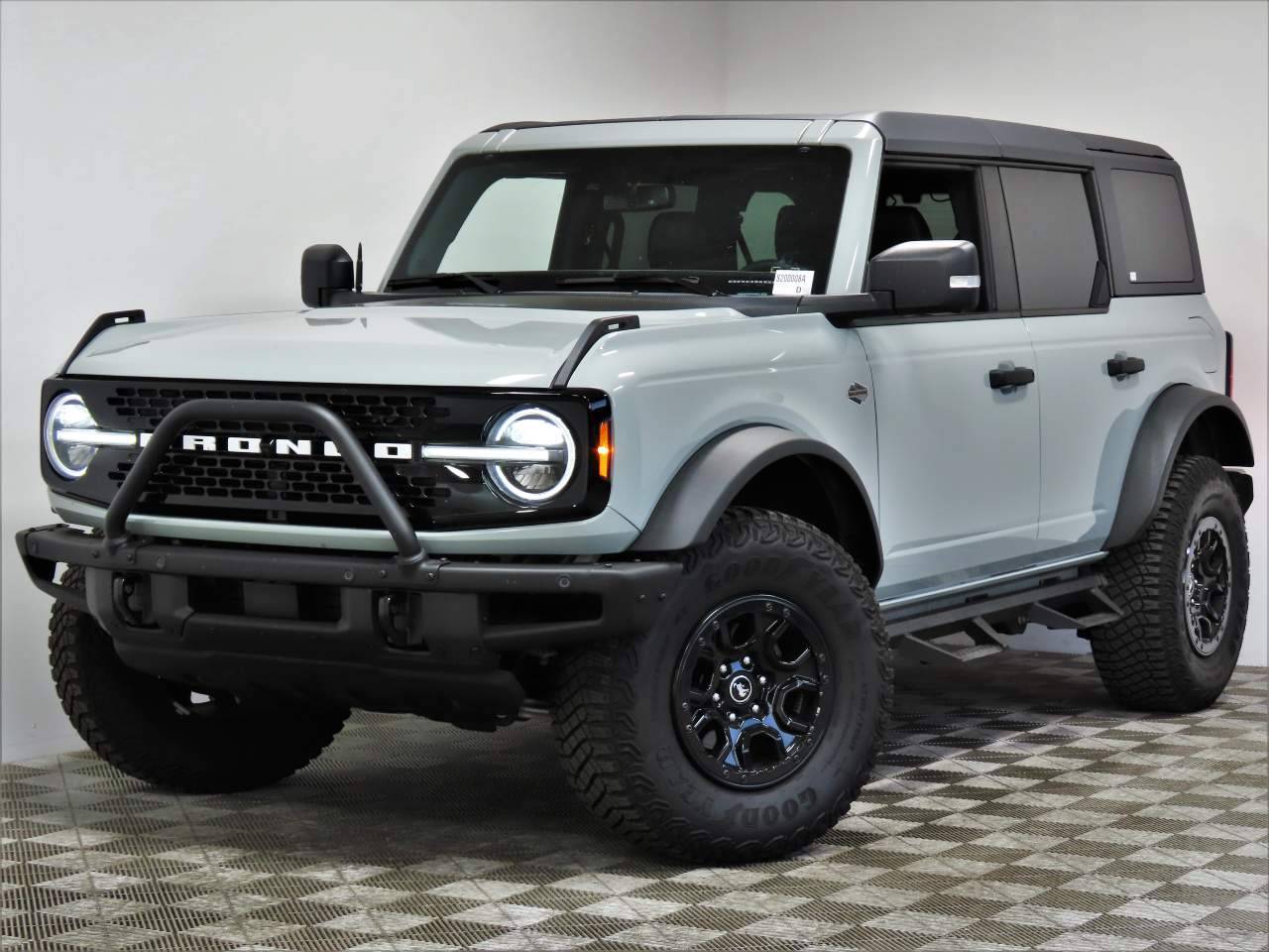 2022 Ford Bronco Wildtrak — SUV — 13,451 mi — Scottsdale, AZ
