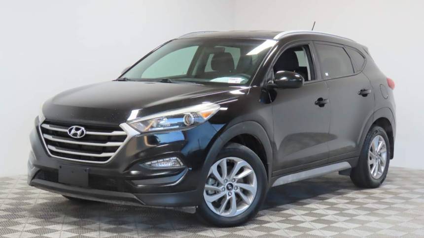 2017 Hyundai Tucson SE — SUV — 105,396 mi — Scottsdale, AZ