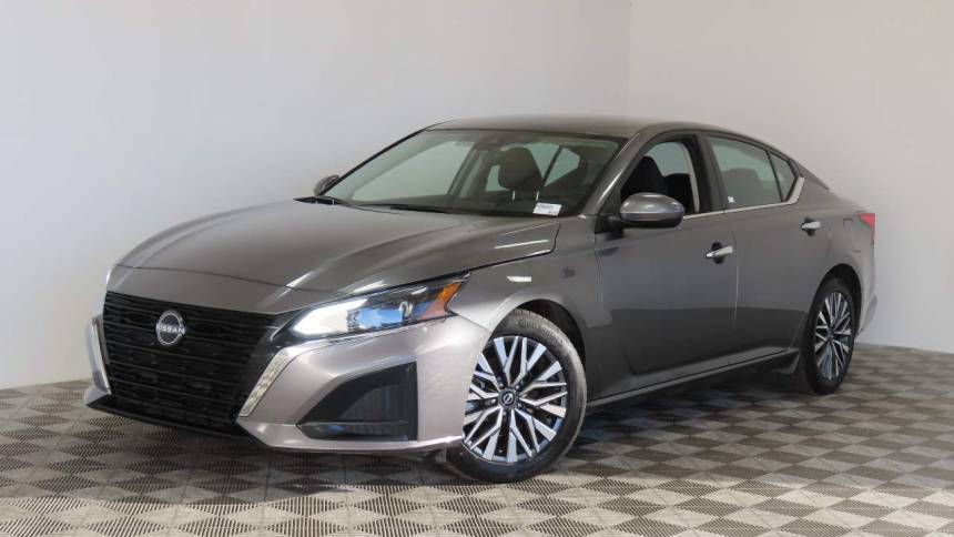 2023 Nissan Altima SV — Sedan — 57,227 mi — Scottsdale, AZ
