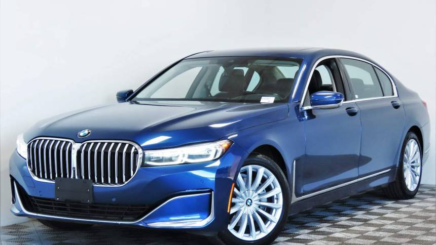 2022 BMW 7 Series 740i