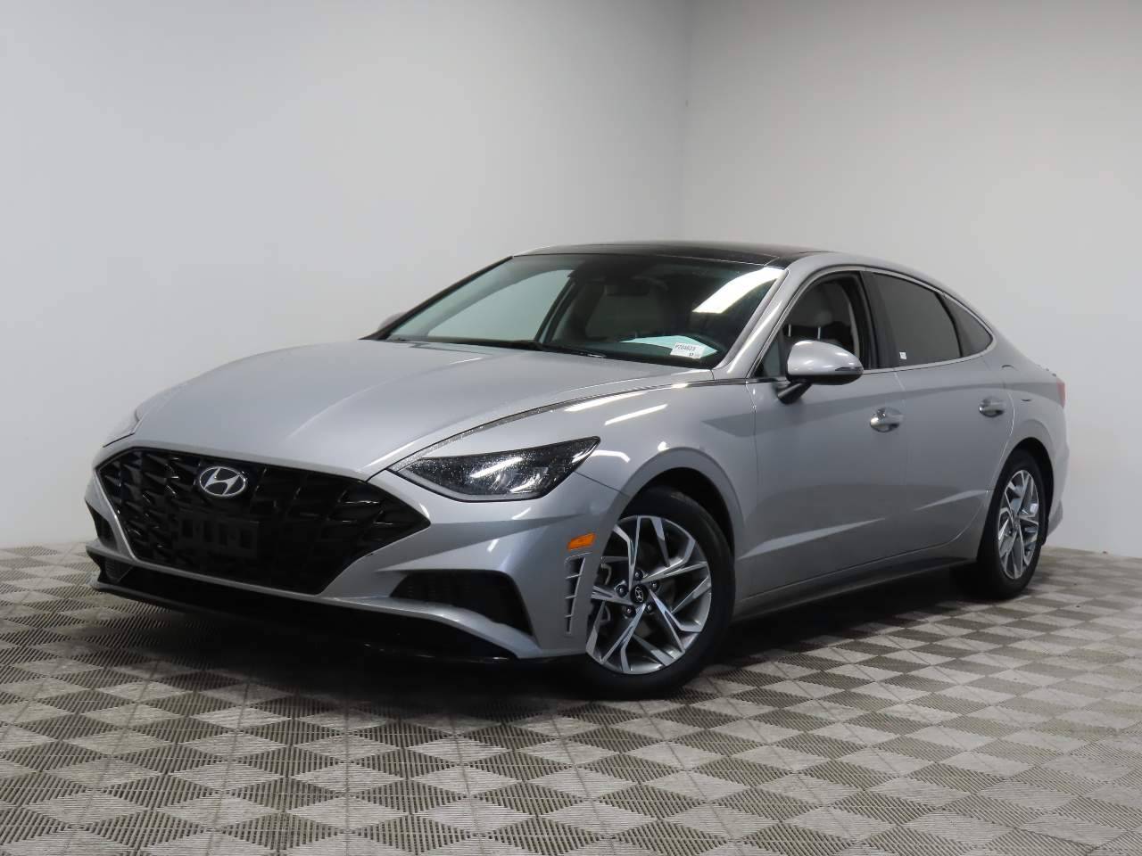 2023 Hyundai Sonata SEL — Sedan — 35,460 mi — Scottsdale, AZ