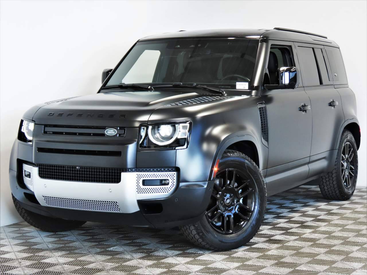 2024 Land Rover Defender S — SUV — 9,497 mi — Scottsdale, AZ