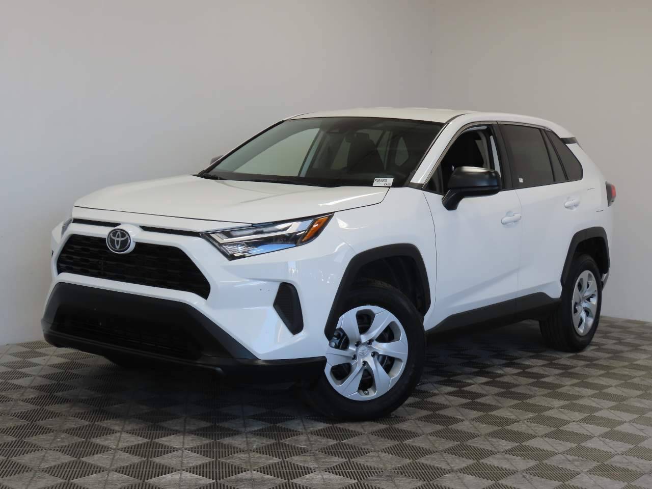2024 Toyota RAV4 LE — SUV — 27,847 mi — Scottsdale, AZ