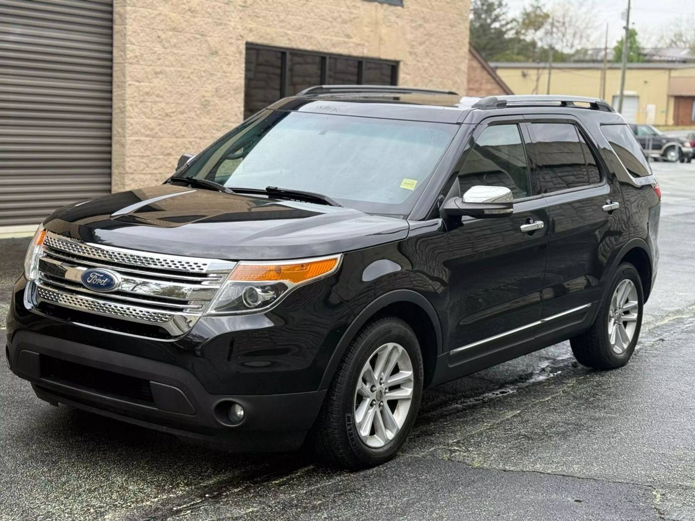 2011 Ford Explorer XLT — SUV — 184,746 mi — Alpharetta, GA