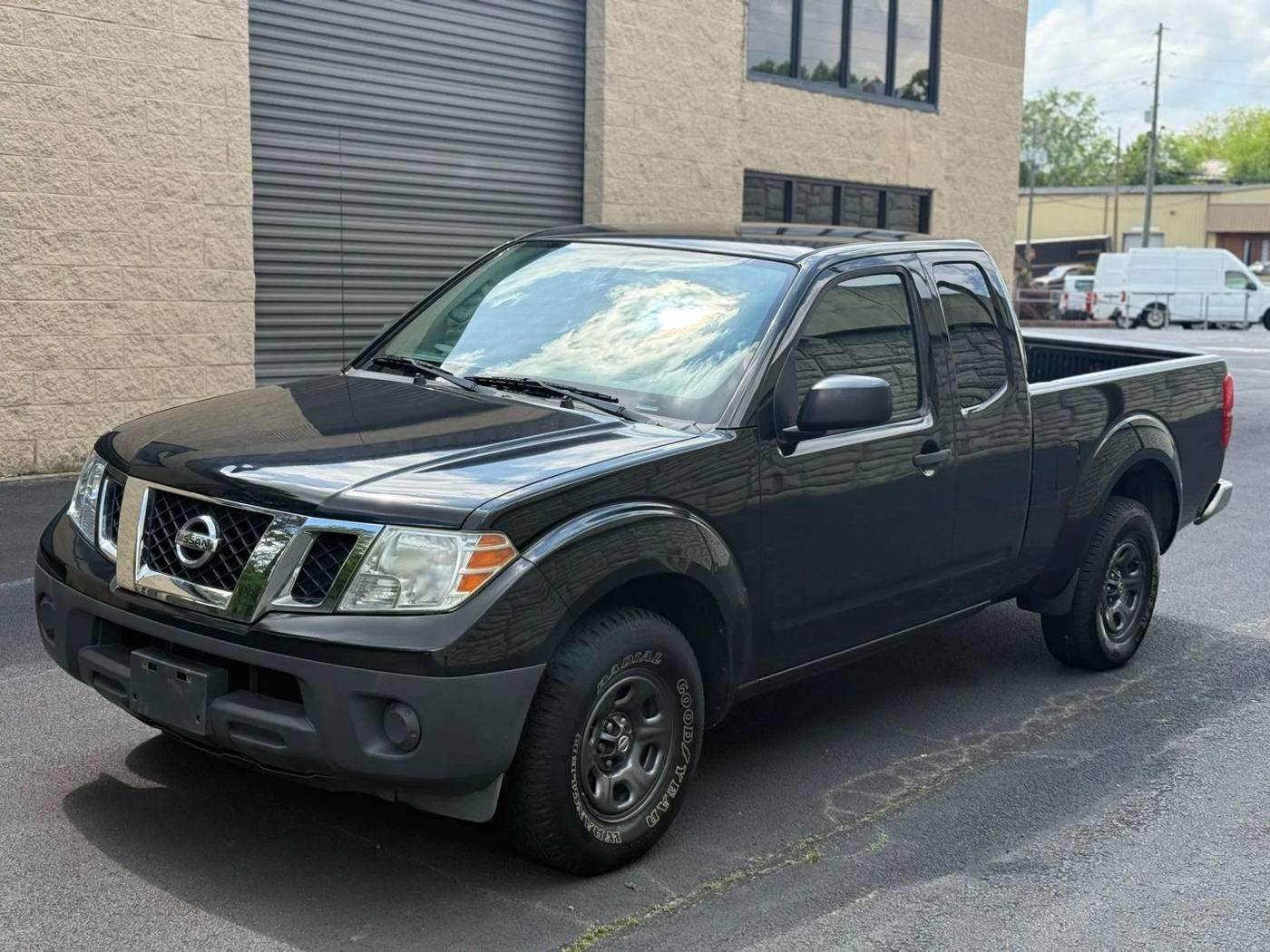 2014 Nissan Frontier S — Pickup Truck — 85,464 mi — Alpharetta, GA