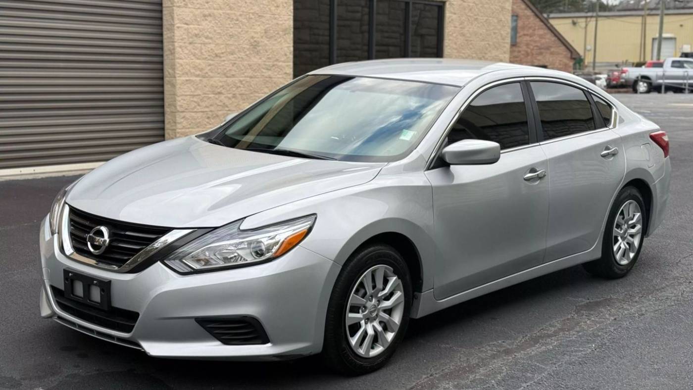 2016 Nissan Altima 2.5 S — Sedan — 140,371 mi — Alpharetta, GA