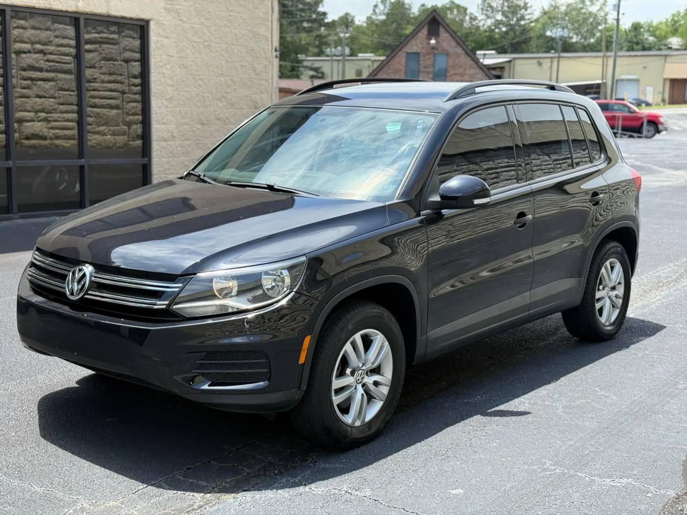 2015 Volkswagen Tiguan S — SUV — 86,613 mi — Alpharetta, GA