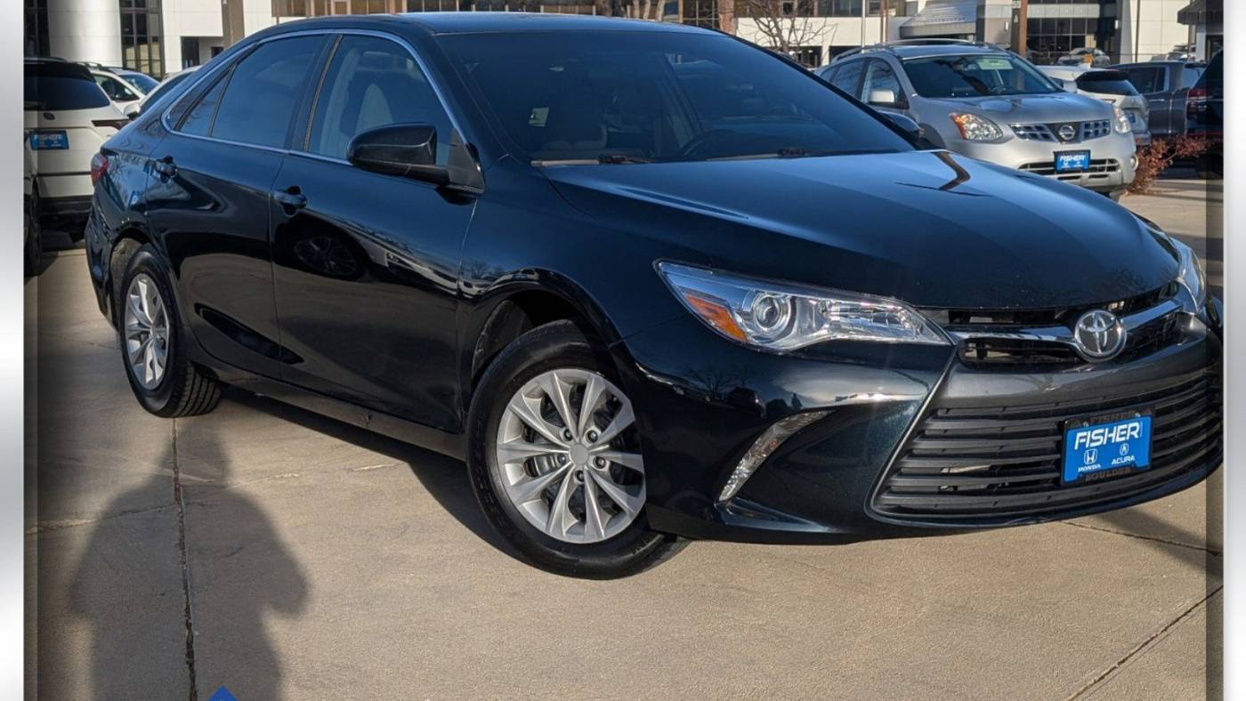 2017 Toyota Camry SE — Sedan — 159,898 mi — Boulder, CO