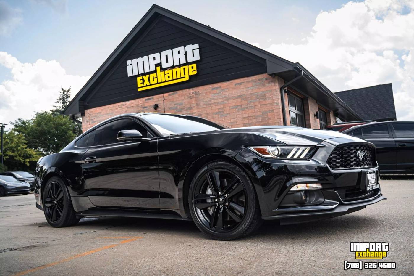 2015 Ford Mustang EcoBoost Premium — Coupe — 36,777 mi — Mokena, IL