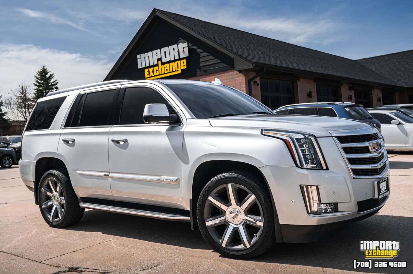 2017 Cadillac Escalade Luxury — SUV — 85,823 mi — Mokena, IL