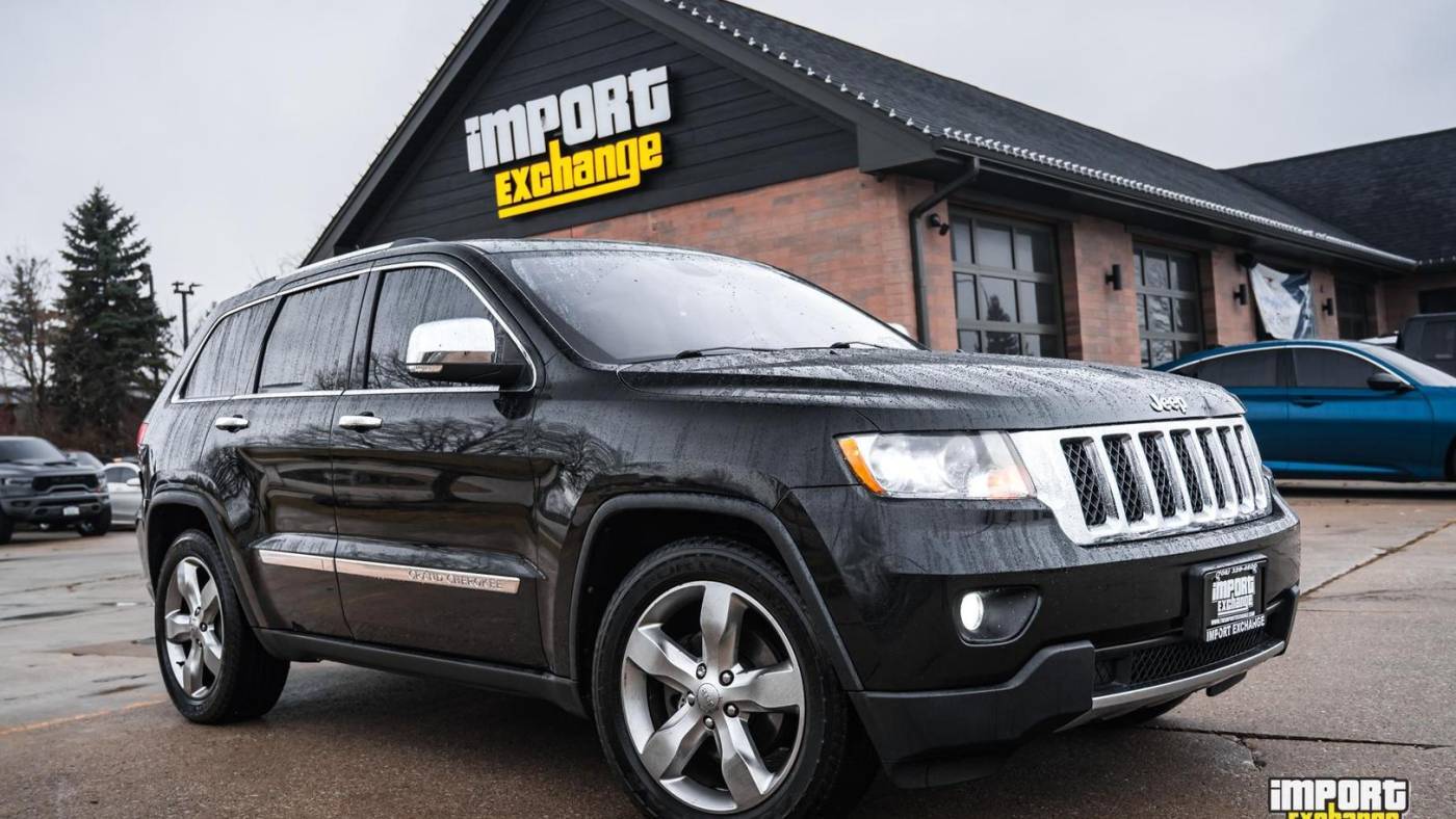 2013 Jeep Grand Cherokee Overland — SUV — 192,681 mi — Mokena, IL